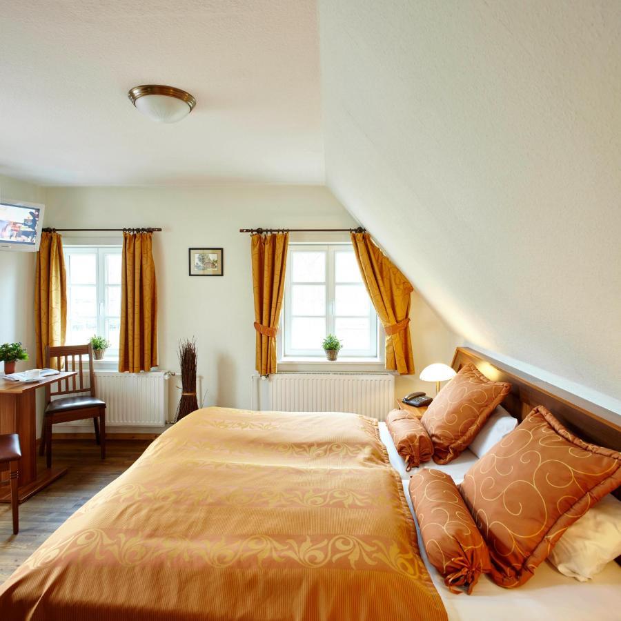 Hotel Hof Tuetsberg Bispingen Bagian luar foto