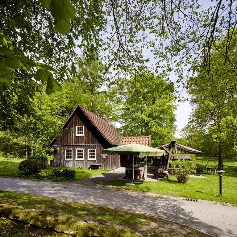 Hotel Hof Tuetsberg Bispingen Bagian luar foto