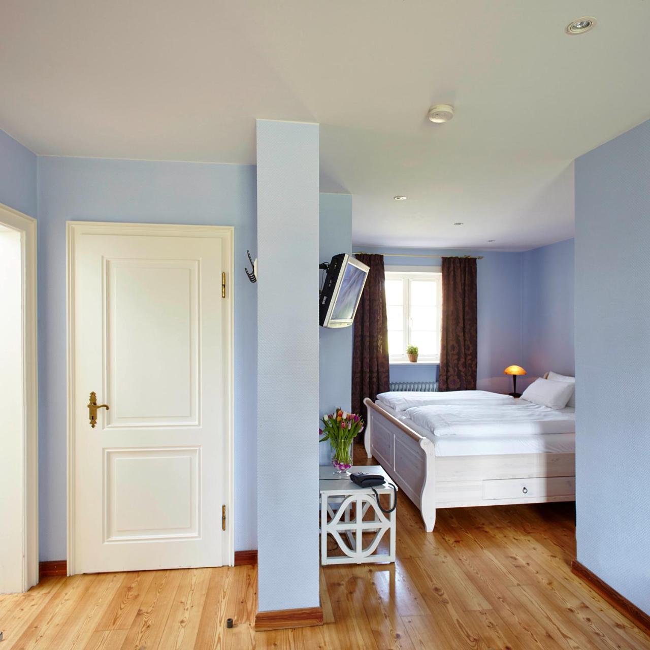 Hotel Hof Tuetsberg Bispingen Bagian luar foto